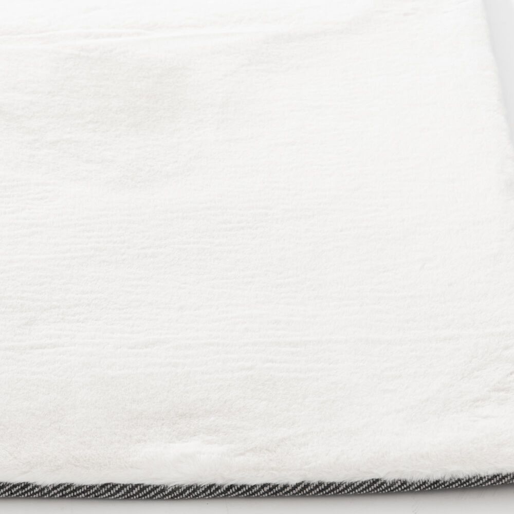 Central Oriental Avid Faux Fur Ivory 7'6" x 9'6" Area Rug, , large