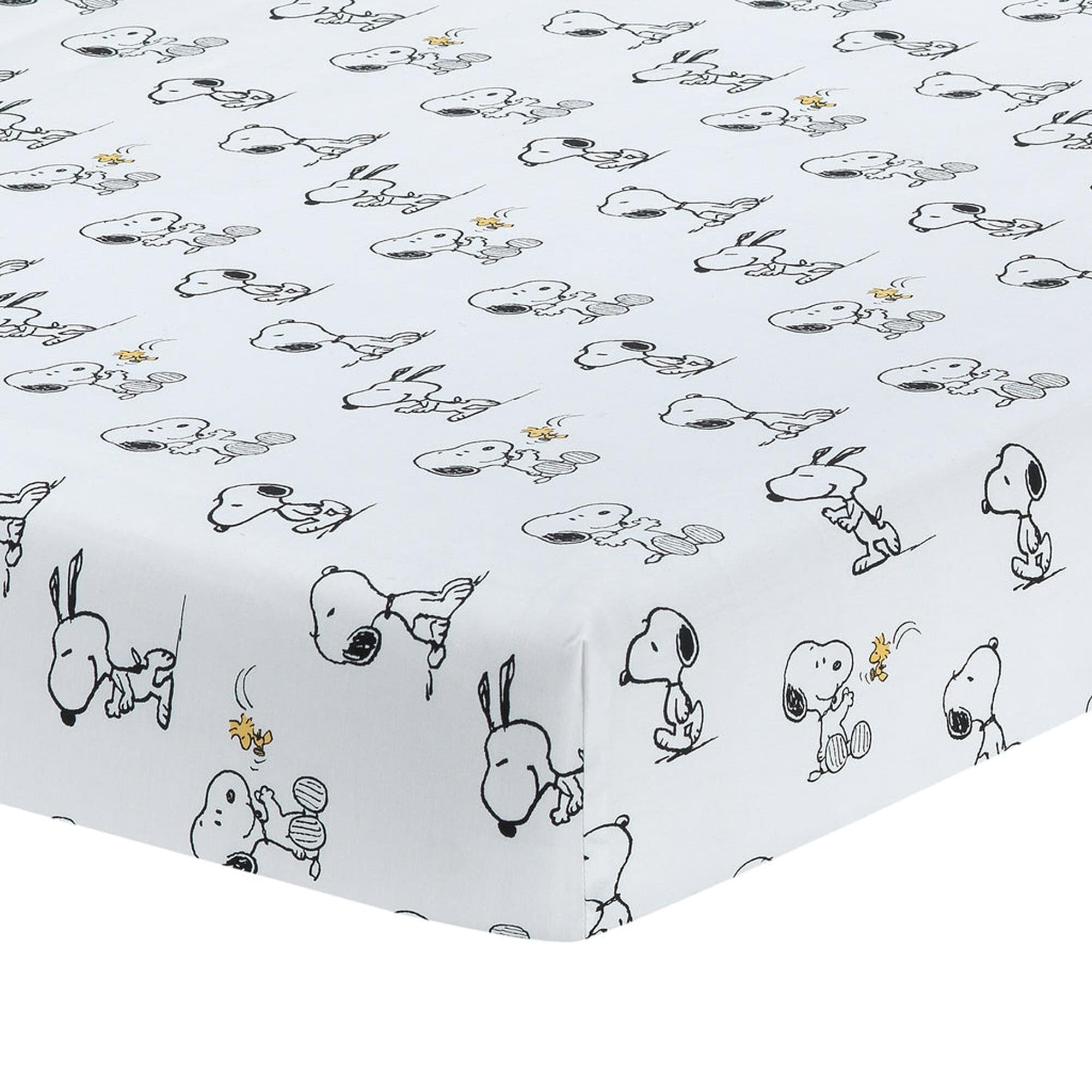 Snoopy bassinet hot sale