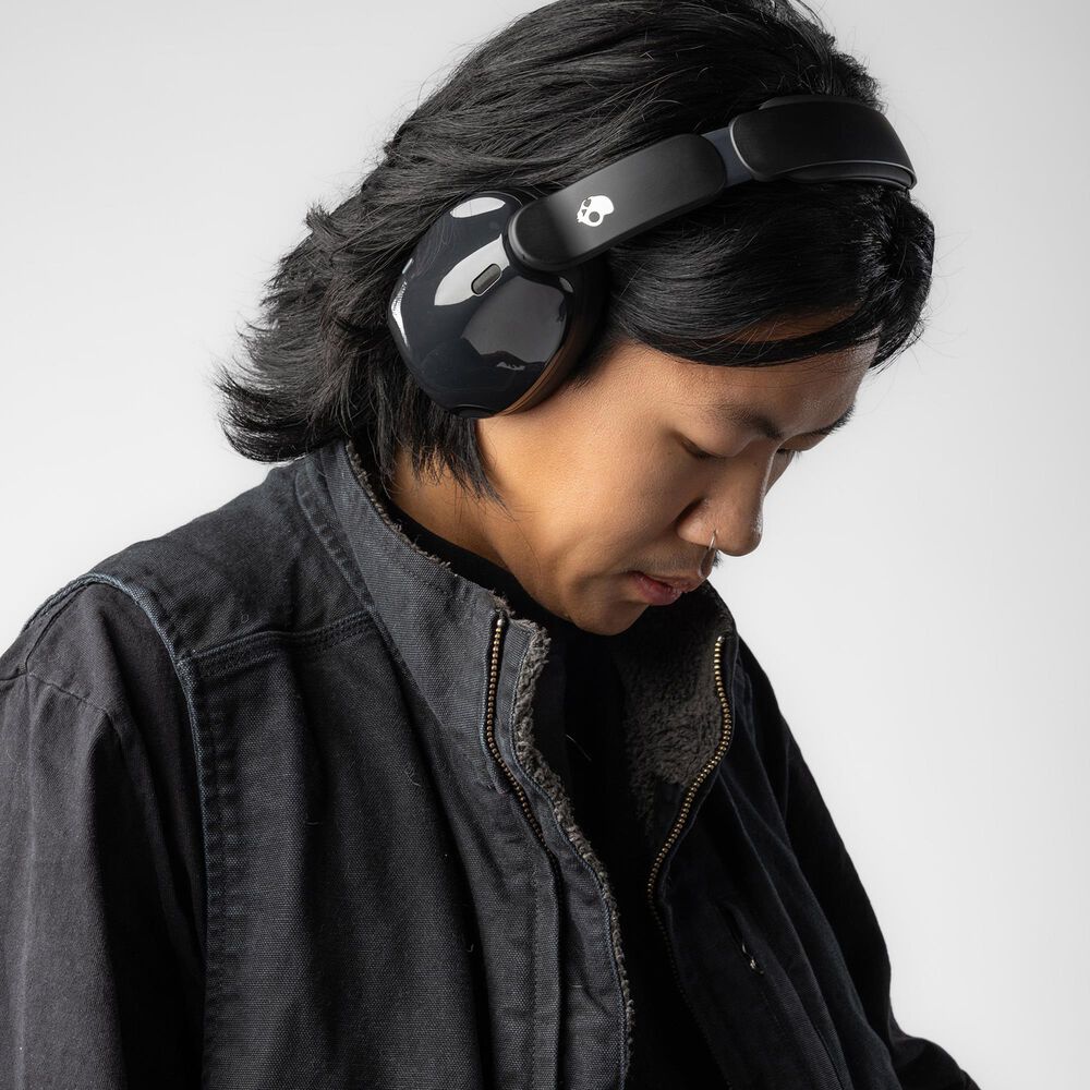 Skullcandy Hesh 540 ANC Wireless Over-Ear Headphones in True Black, , large