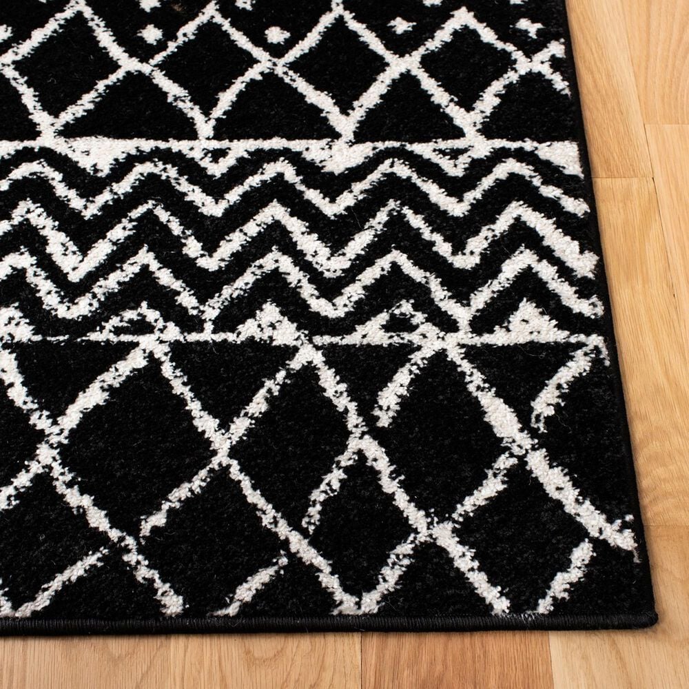 Safavieh Tulum TUL270 2&#39; x 5&#39; Black and Ivory Runner, , large