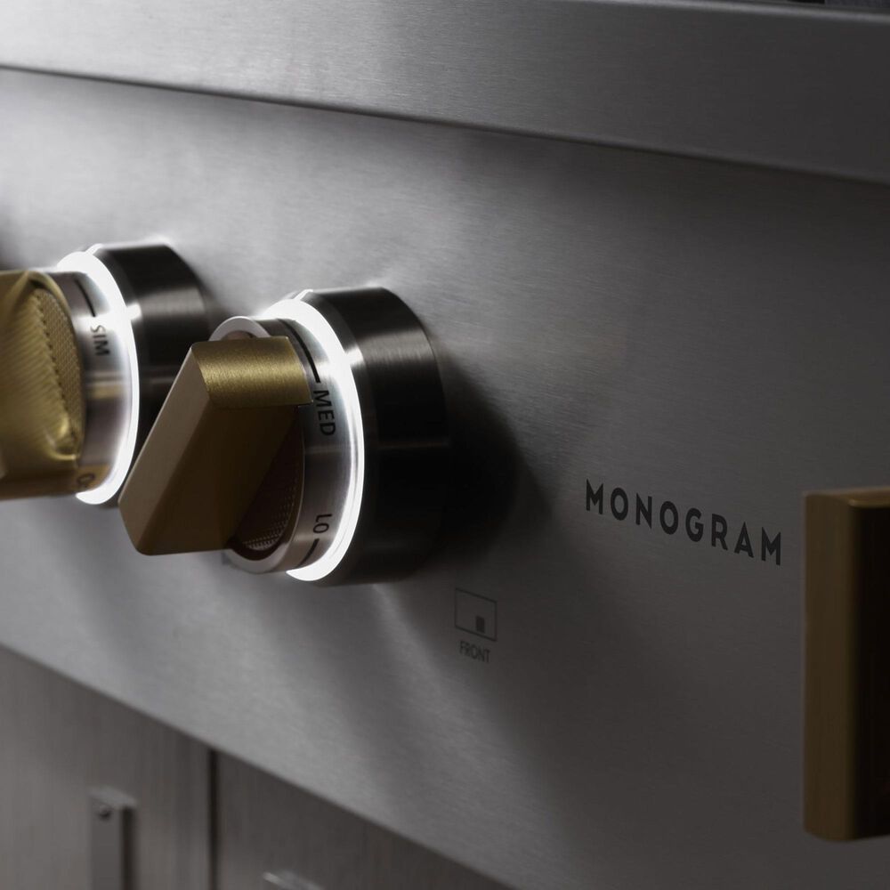 Monogram 36&quot; Professional Gas Rangetop with 6 Burners in Stainless Steel, , large