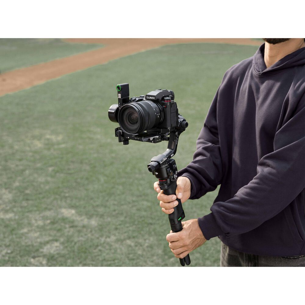 DJI RS 5 Combo Gimbal in Black, , large