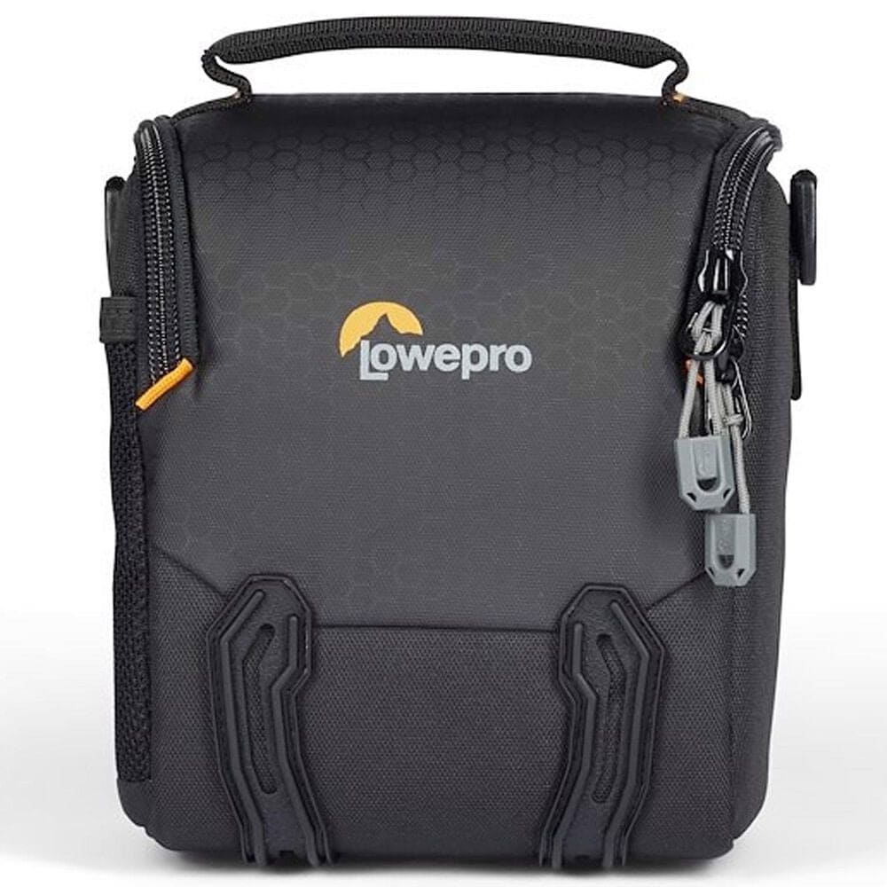 Lowepro Adventura SH 120 III Camera Case in Black, , large