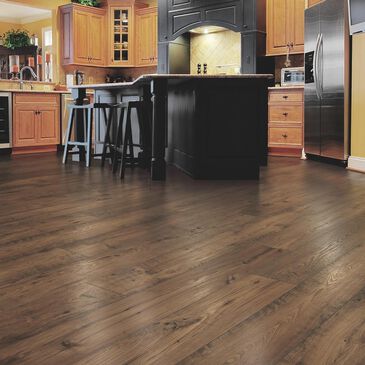 Mohawk Rare Vintage Cedar Chestnut Laminate, , large