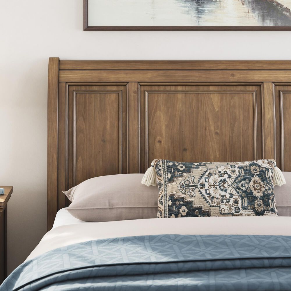 Ashley Feddinger Queen Sleigh Bed in Chestnut Brown, , large