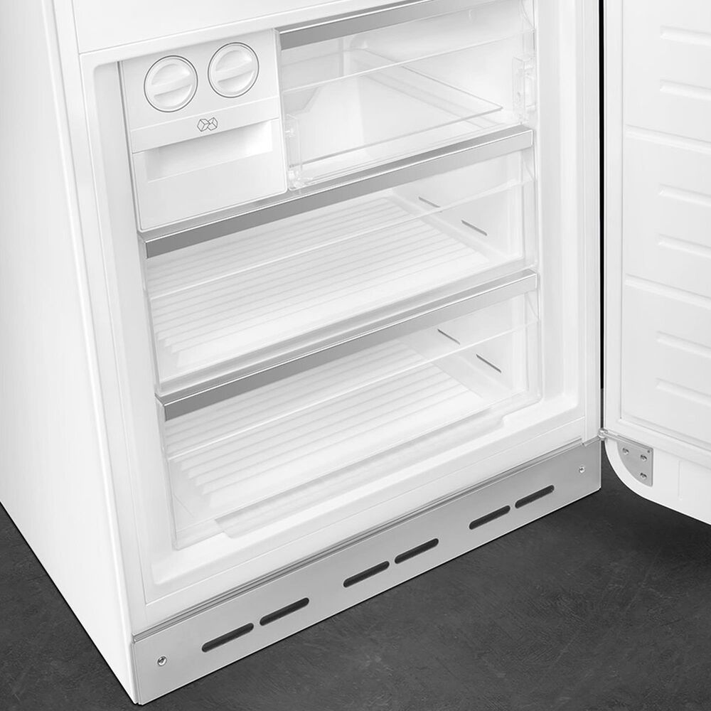 SMEG 18.01 Cu. Ft. Retro Bottom Freeze Refrigerator with Left Hinge in White, , large