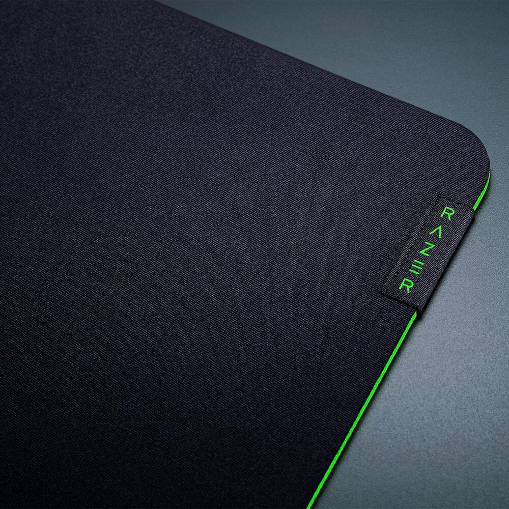 Razer Gigantus V2 Large Soft Mouse Pad in Black, , large