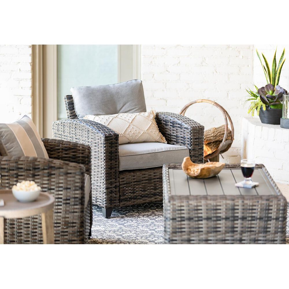 Signature Design by Ashley Cloverbrooke 4-Piece Conversation Set in Gray, , large
