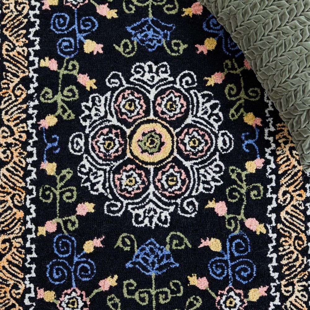 Safavieh Micro-Loop 4&#39; x 6&#39; Black and Green Area Rug, , large