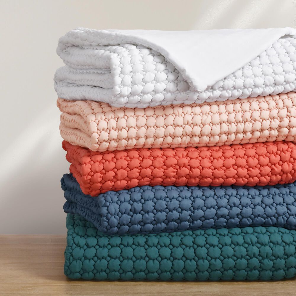 J. Queen New York Cloud Puff 2-Piece Twin/Twin XL Quilt Set in Blue, , large