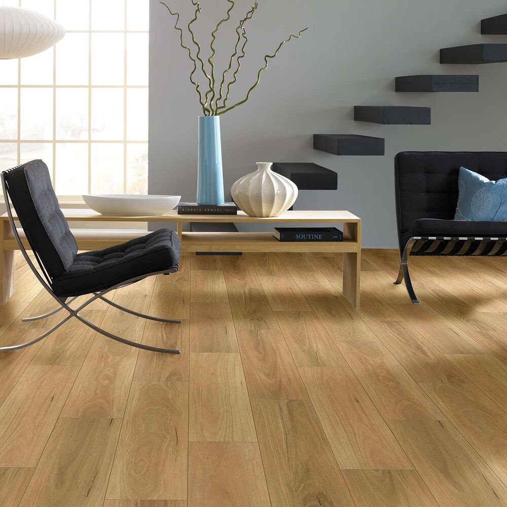 Shaw Distinction Plus Eucalyptus 7" x 48" Vinyl Plank Nebraska