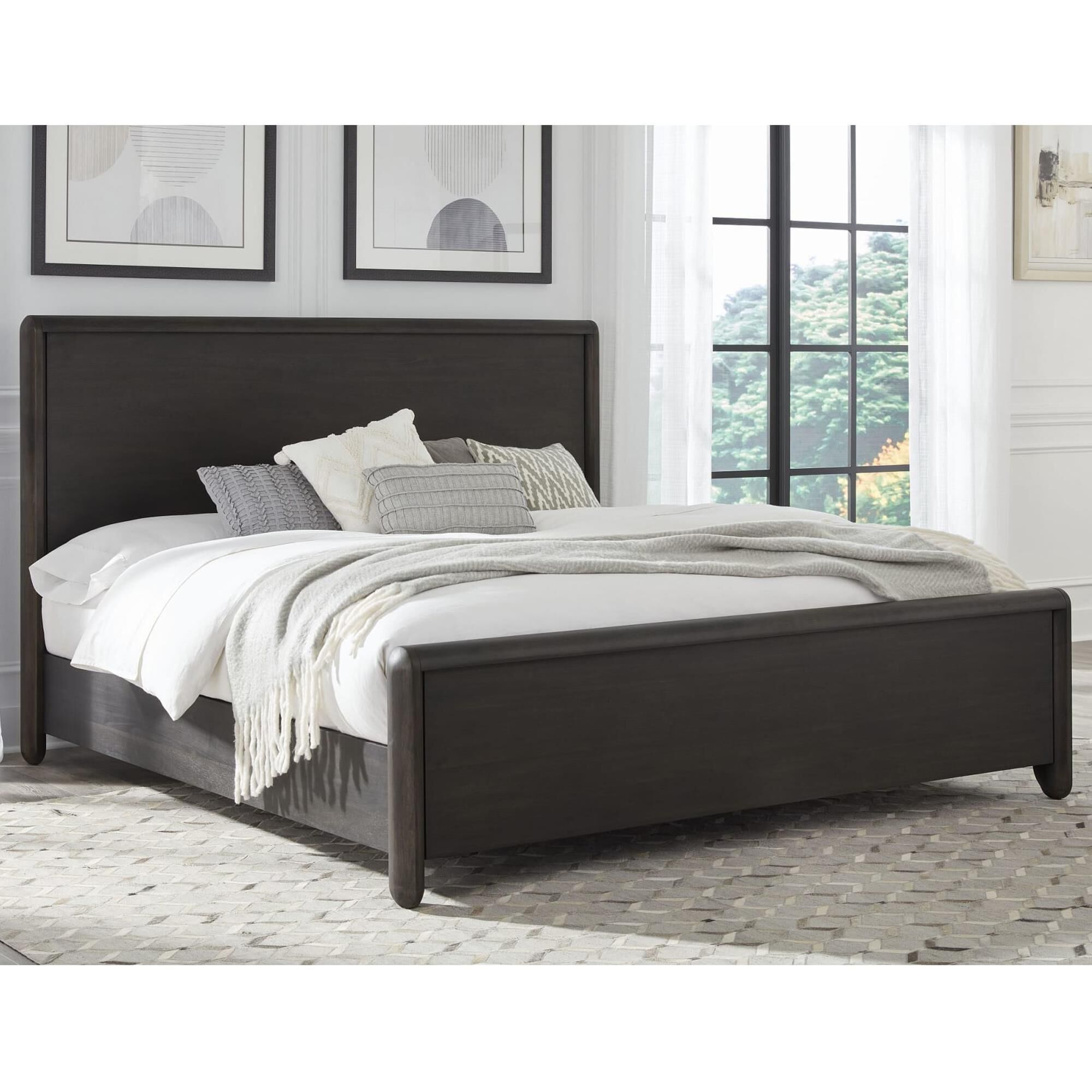 ガラシャ スリムクイーン Urban Home Xolani Queen Platform Bed in Jaguar