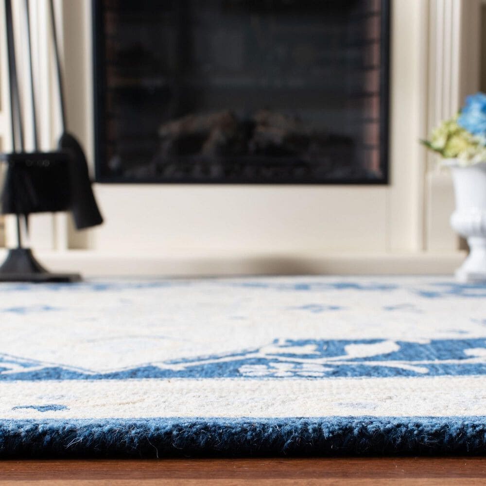 Safavieh Micro-Loop 2&#39;3&quot; x 7&#39; Navy and Ivory Runner, , large