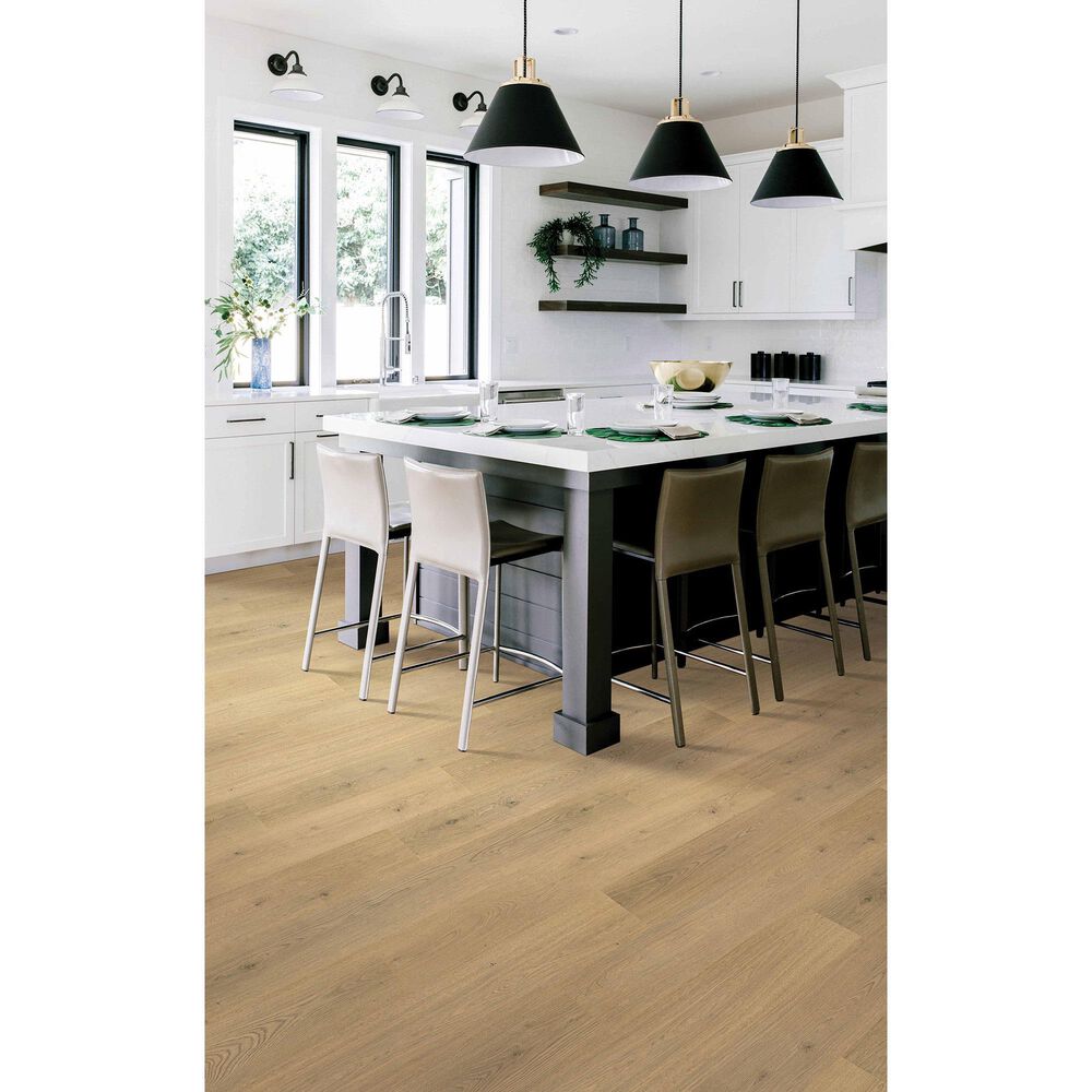 Mohawk Hampton Villa Tulip Shell Oak 7.5&quot; x 47&quot; Laminate, , large
