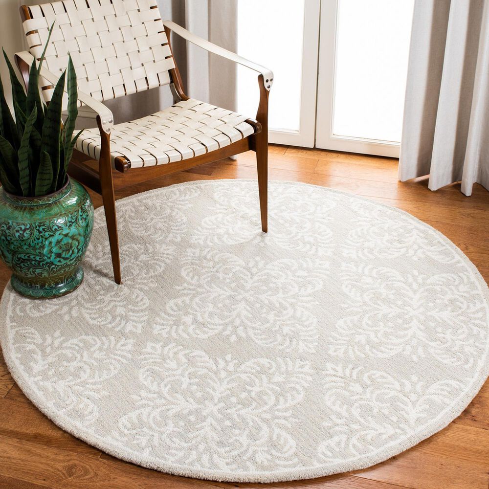 Safavieh Micro-Loop Damask 5&#39; Round Silver and Ivory Area Rug, , large