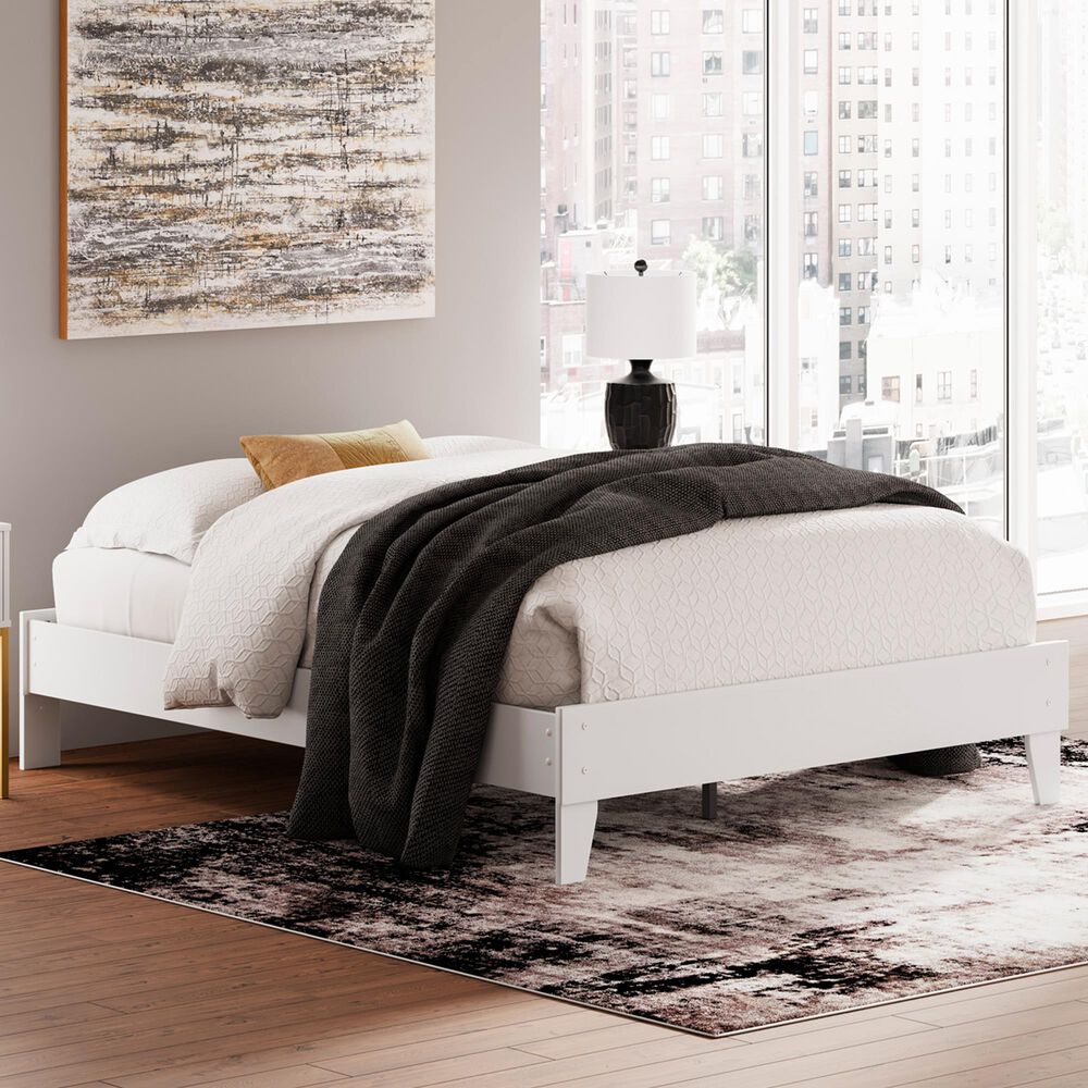 Ashley Socalle Queen Platform Bed in Matte White, , large