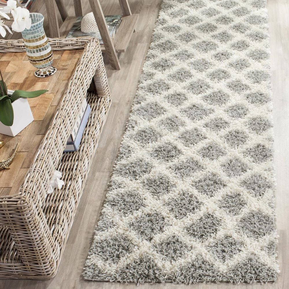 Safavieh Dallas Shag SGD258G-26 2"3" x 6" Grey/Ivory Runner, , large