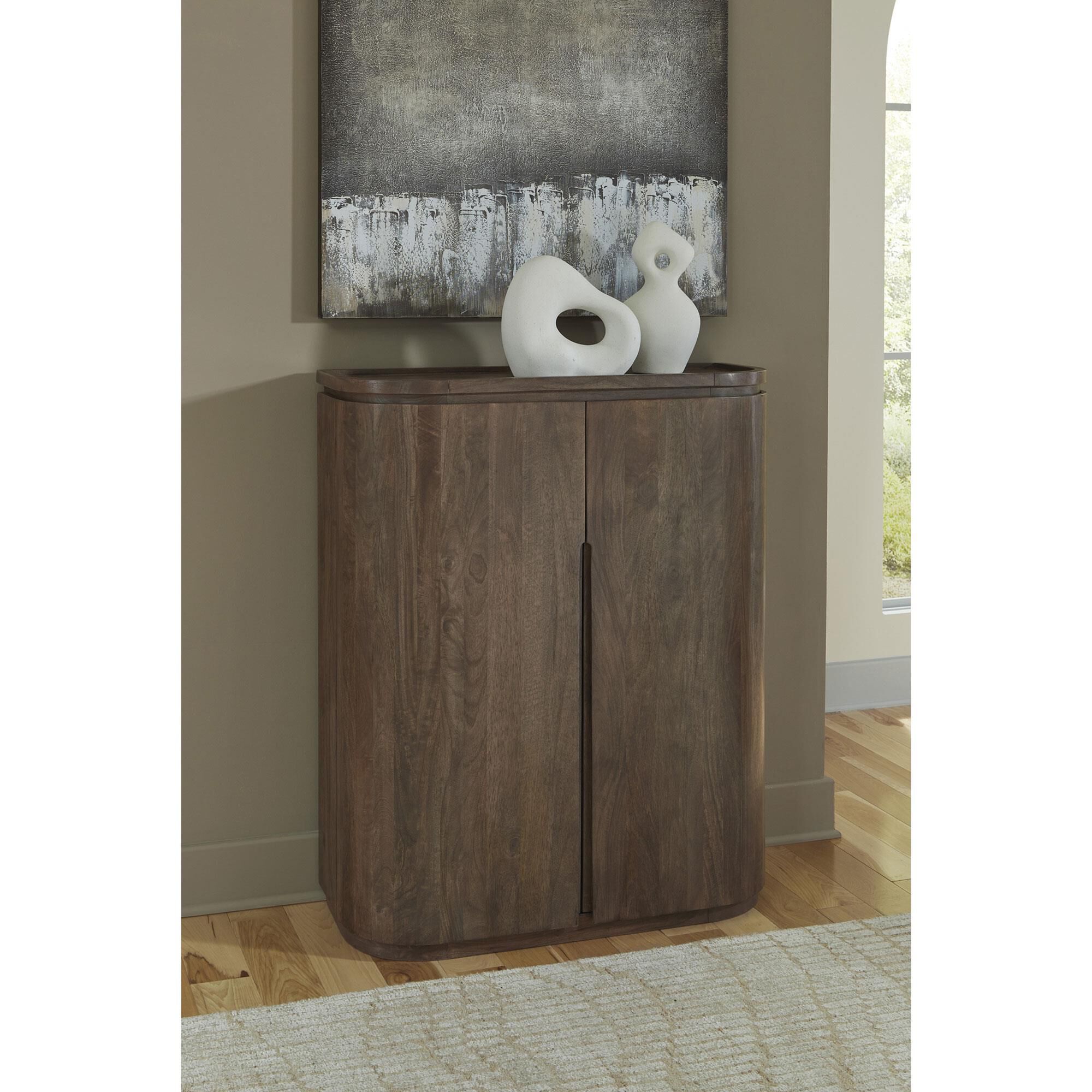 Ashley Landermont Bar Cabinet in Medium Brown