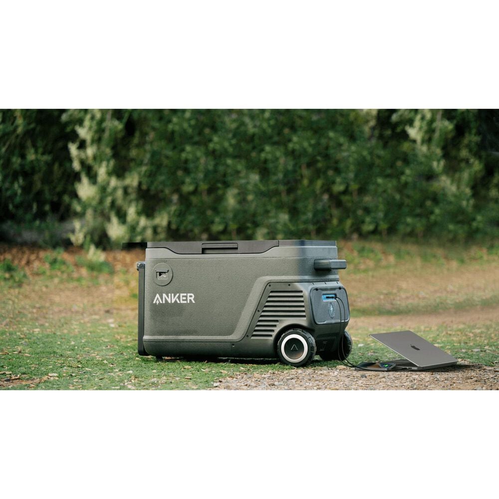 Anker Solix EverFrost Powered Cooler in Green, , large