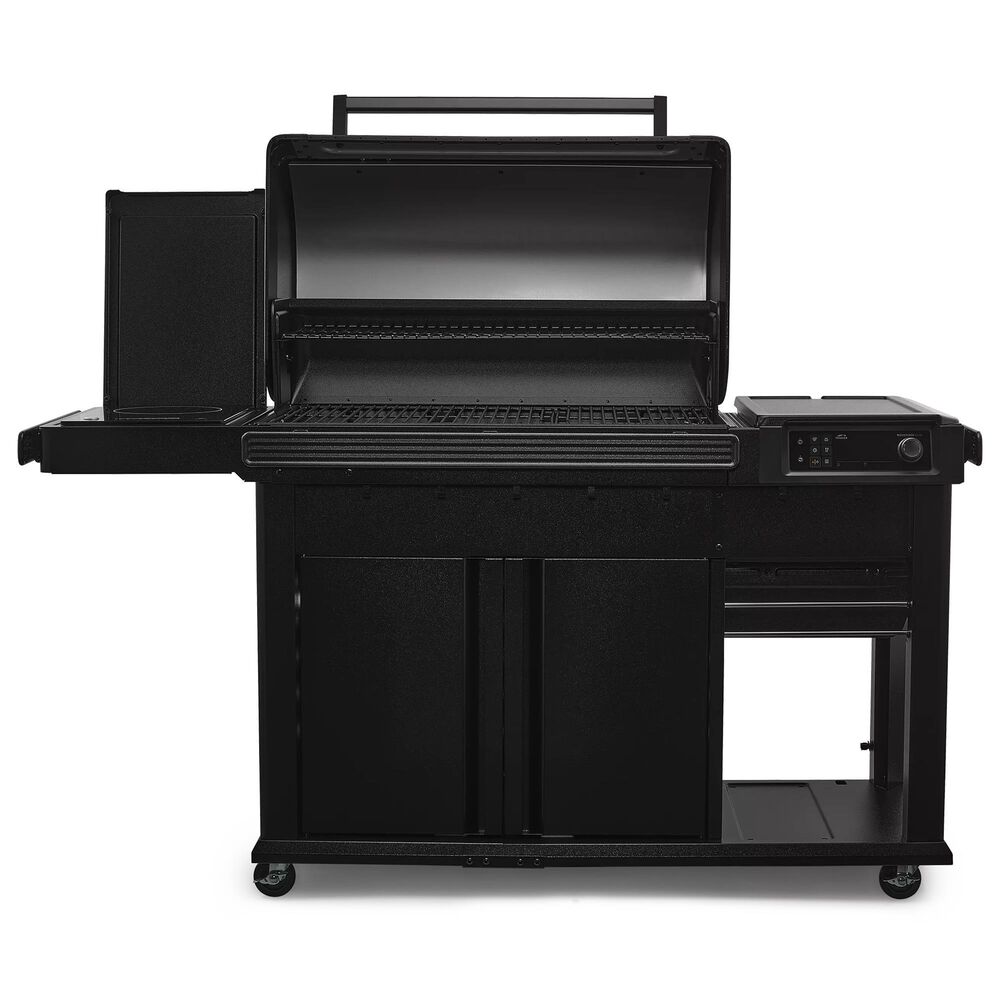 Traeger Grills Woodridge Elite Pellet Grill in Black, , large