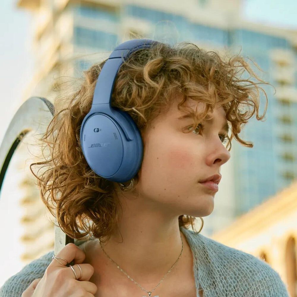 Bose QuietComfort Over-the-Ear Headphones in Blue Dusk, , large