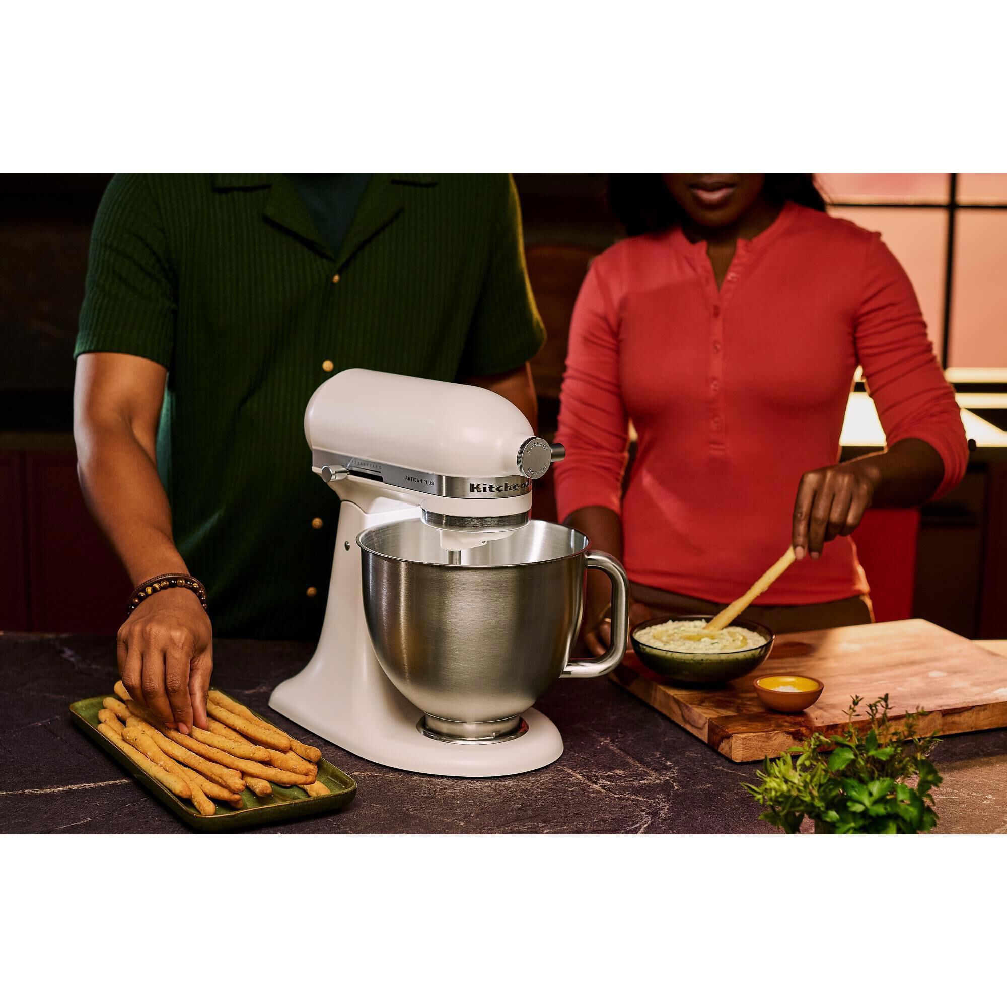 KitchenAid Artisan Plus 5-Quart Stand Mixer in Porcelain White