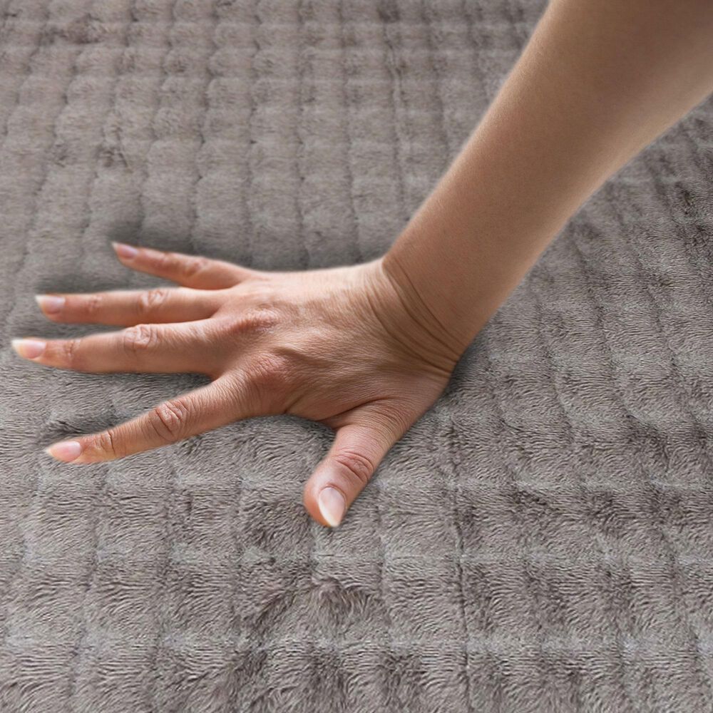 Central Oriental Bebel Gray 7&#39;6&quot; x 9&#39;6&quot; Area Rug, , large