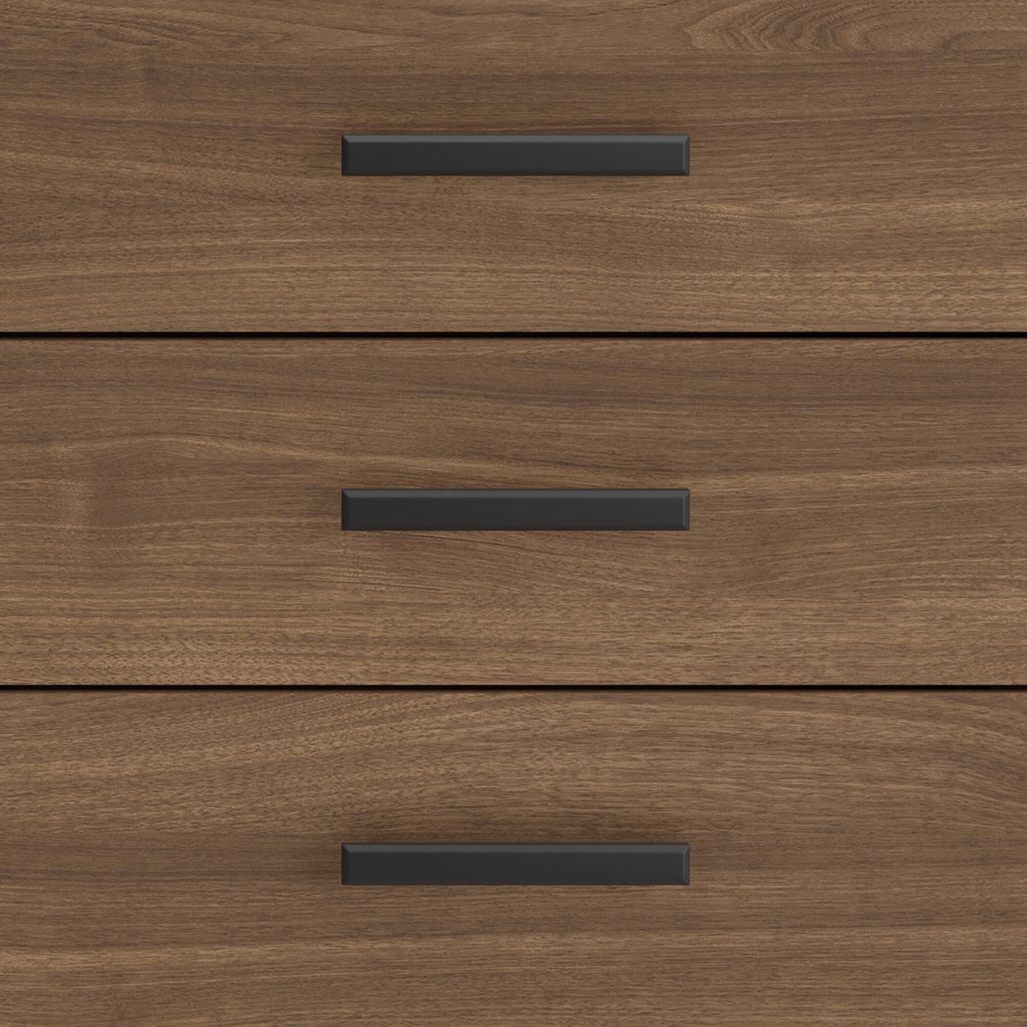 Ashley Broachmyn 4 Piece Full Panel Bedroom Set in Warm Auburn