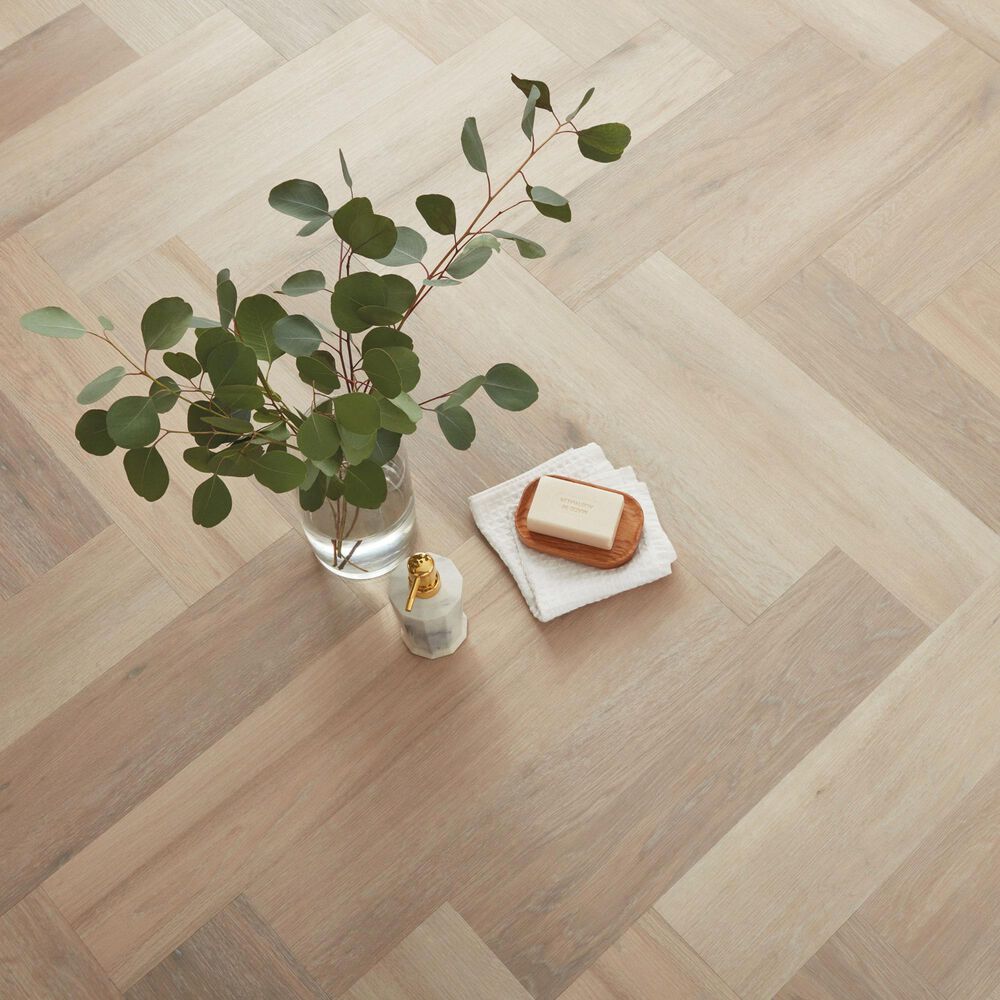 Karndean Korlok Select Texas White Ash 6&quot; x 24&quot; Herringbone Vinyl Plank, , large