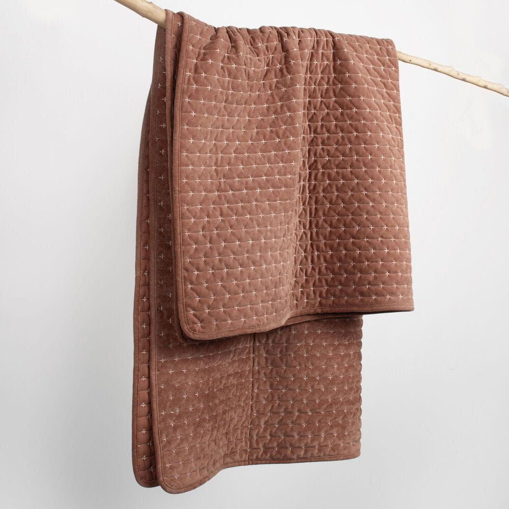 Levtex Velvet Stitch 50" x 60" Quilted Throw in Rust, , large