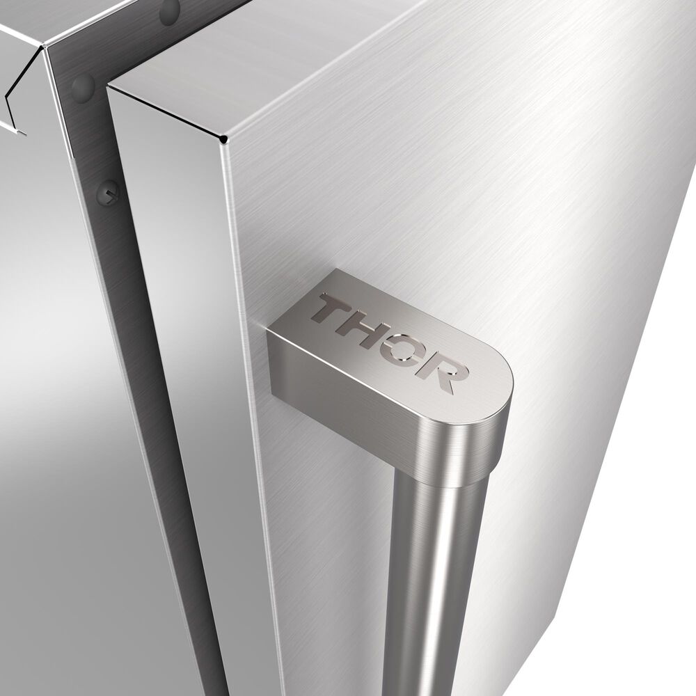 Thor Kitchen 26 Lbs Indoor/Outdoor Ice Maker with Square Cube Ice in Stainless Steel, , large