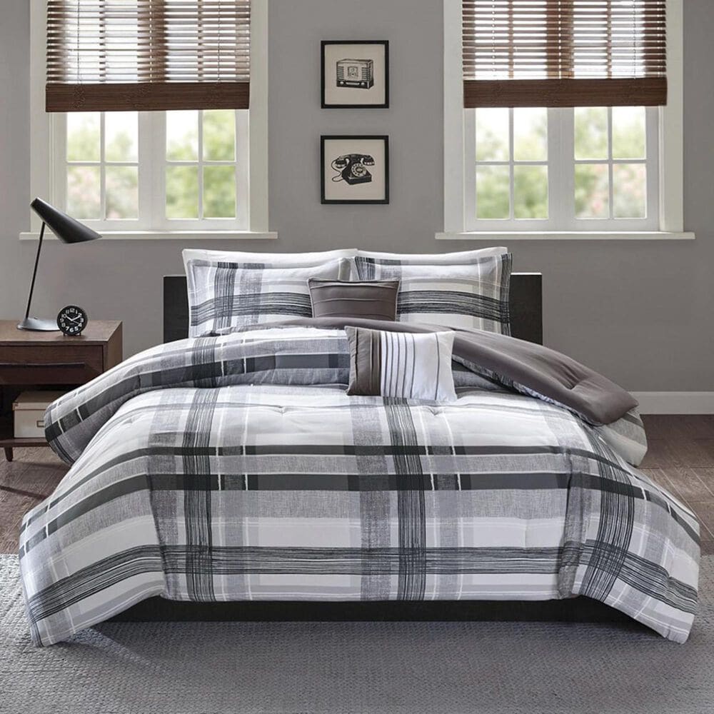 Hampton Park Rudy Plaid 4-Piece Twin/Twin XL Comforter Set in Black, , large