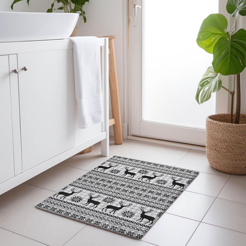 Dalyn Rug Company Wonderland WN28 1&#39;8&quot; x 2&#39;6&quot; Silver Indoor/Outdoor Area Rug, , large