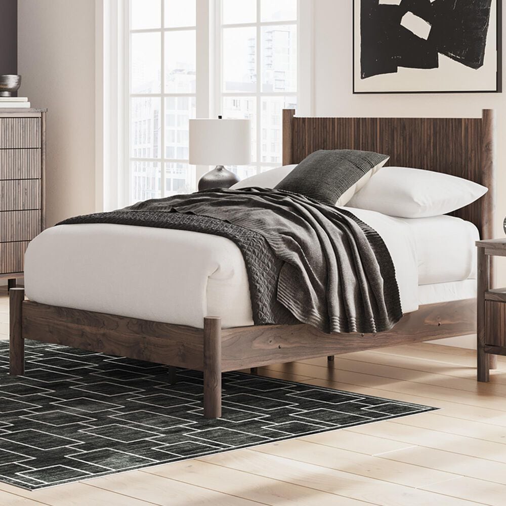 Ashley Pamytta Full Panel Bed in Rich Brown, , large