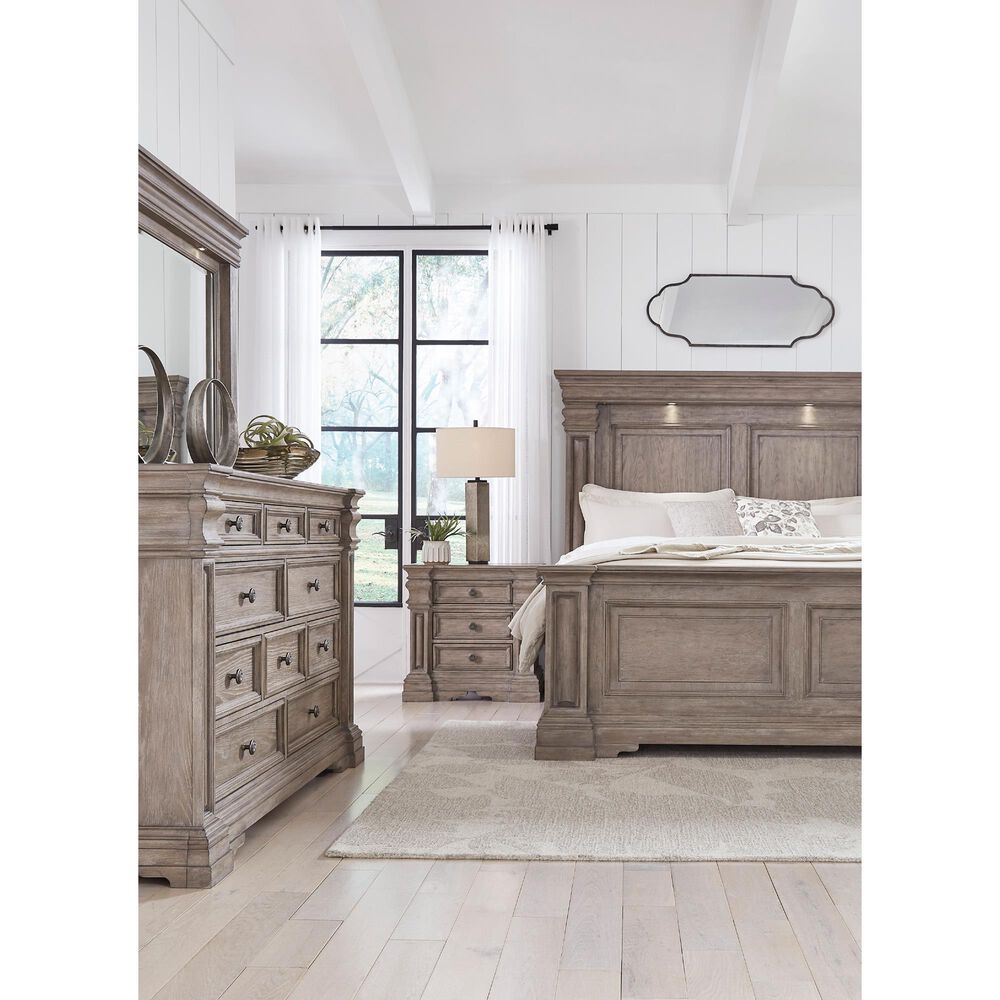 Millenium Blairhurst 4-Piece Queen Bedroom Set with Lights and USB Ports, , large