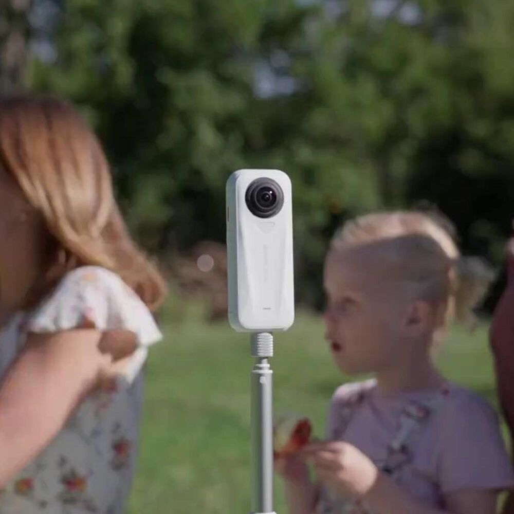 Insta360 X4 Air Action Camera Starter Bundle in Arctic White, , large