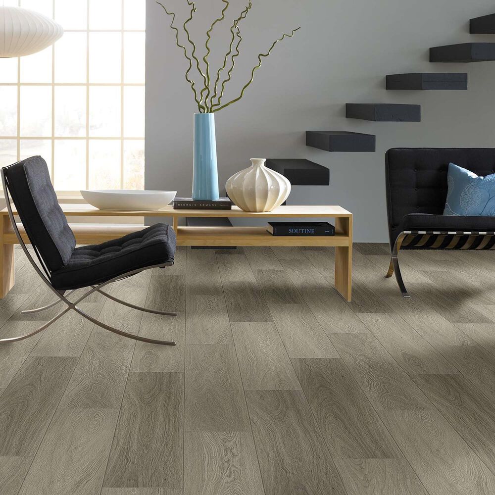 Shaw Distinction Plus Executive Oak 7&quot; x 48&quot; Vinyl Plank, , large