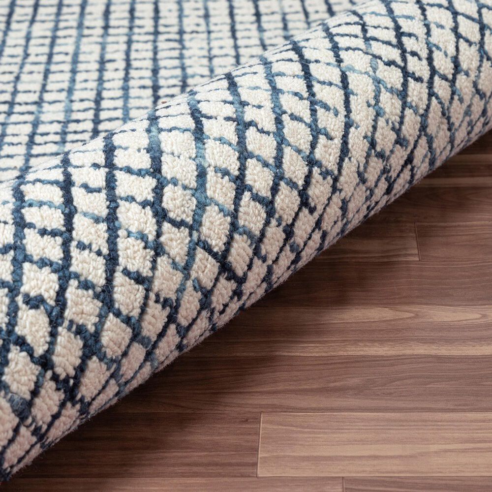 L&amp;R Resources Criss Cross Navy and Ivory 8&#39; Round Area Rug, , large