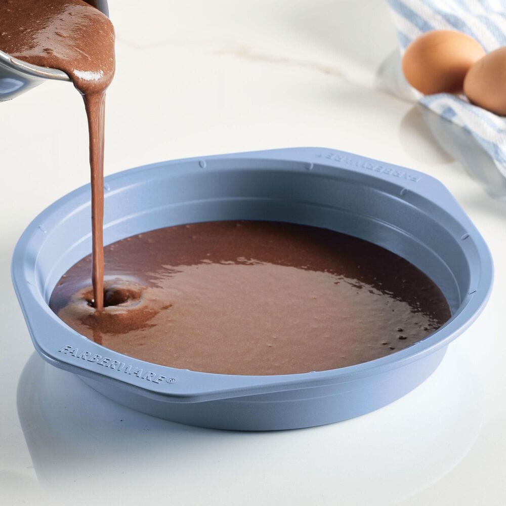 Farberware 9&quot; Round Cake Pan, , large