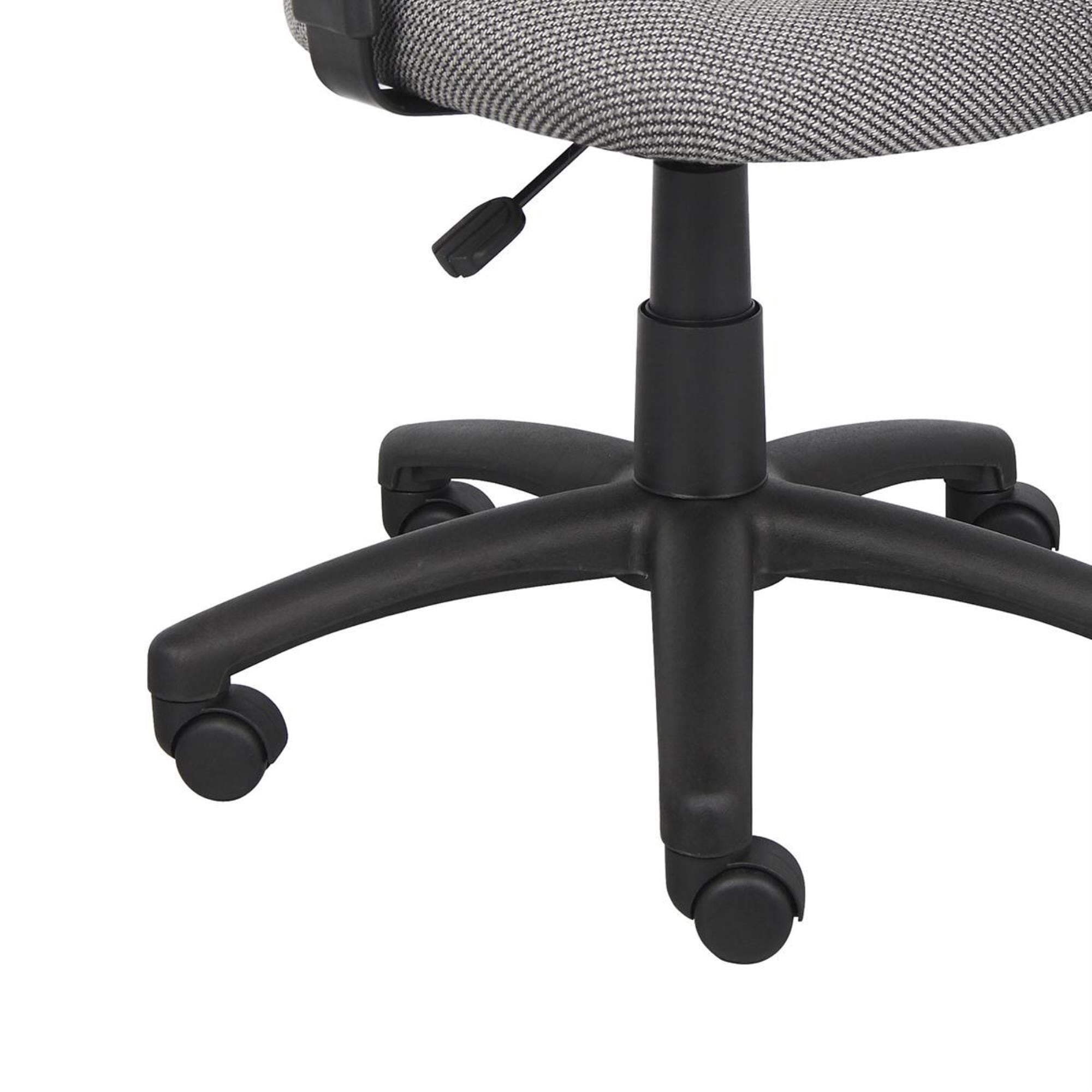 Boss deluxe posture chair online with adjustable arms