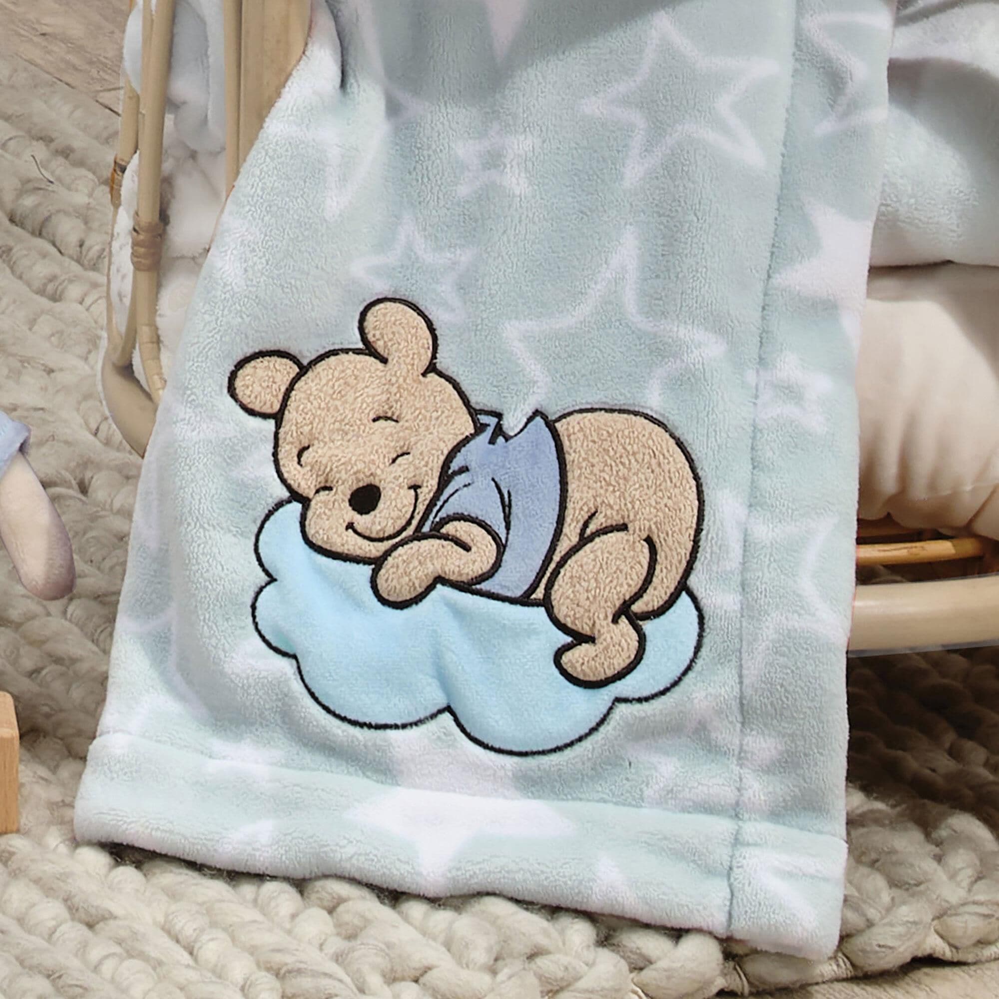 Winnie the pooh cot blanket top