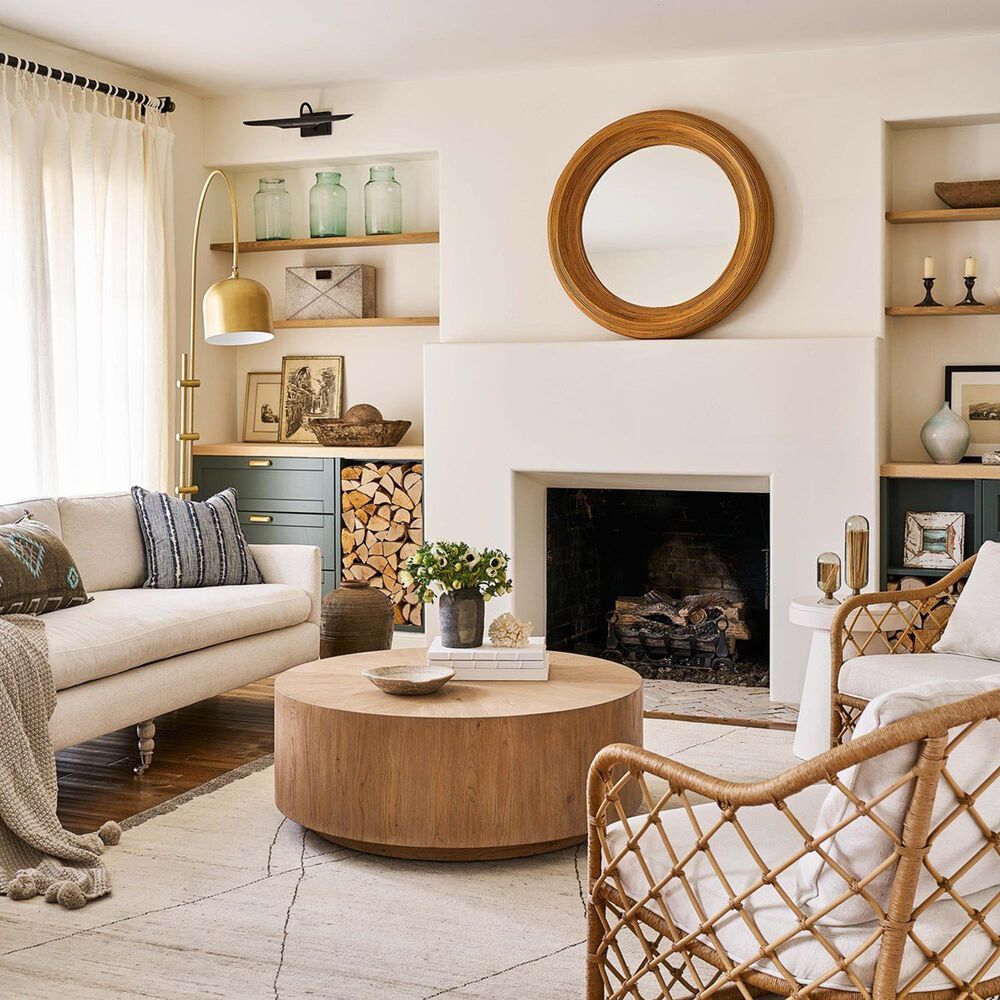 Universal Furniture Weekender 4-Piece King Panel Bedroom Set in Sand Dune and Natural, , large