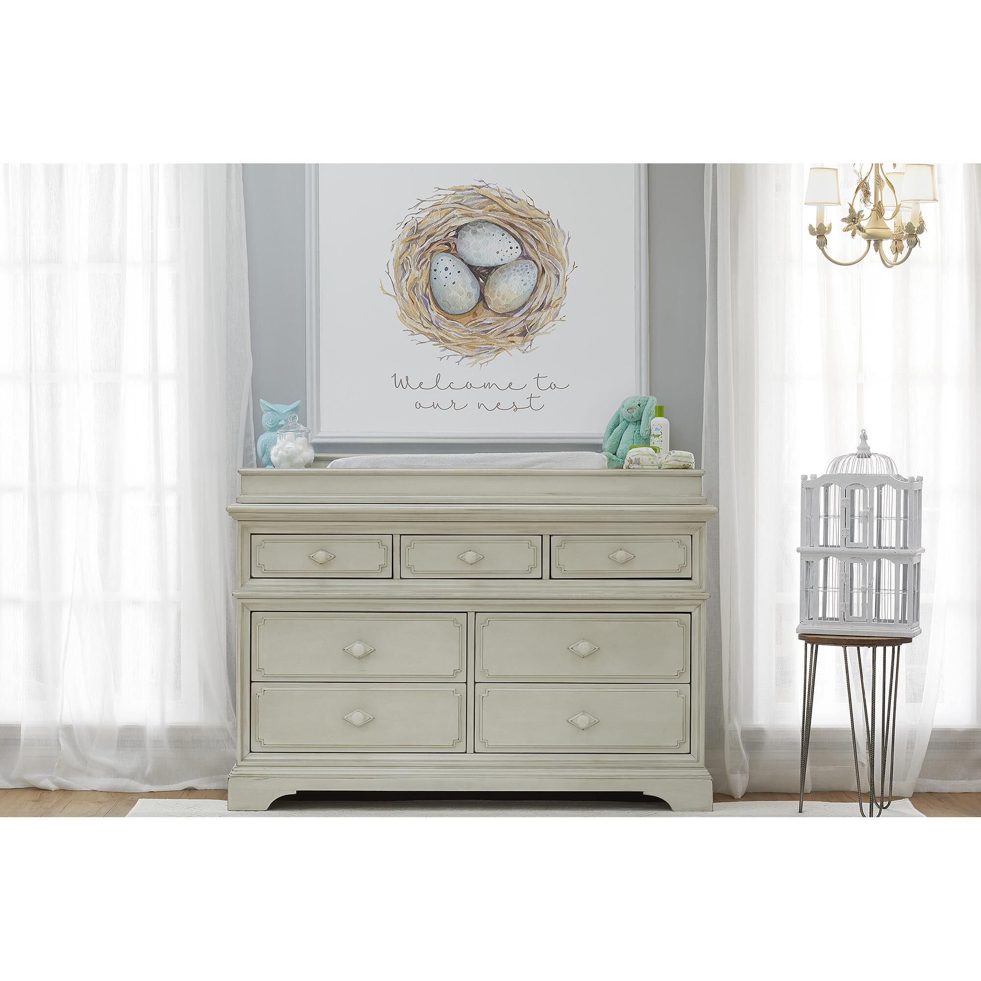 Kingsley Baby Amherst Changing Station in Antique White NFM