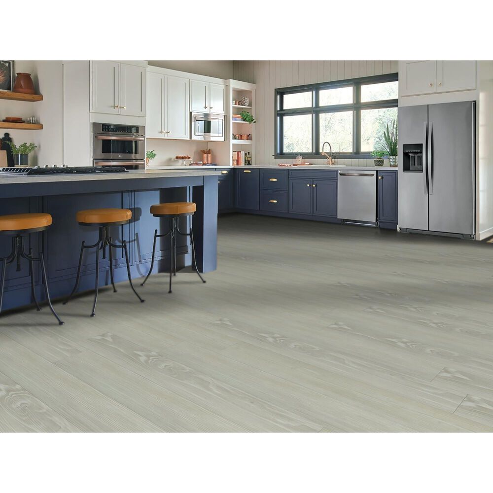 Robbins Pro-Tekt Classic Pro Oyster Shores 8&quot; x 60&quot; Luxury Vinyl Plank, , large