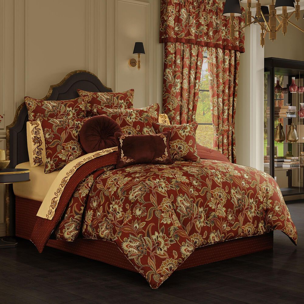 J. Queen New York Montecito 4-Piece King Comforter Set in Red, , large