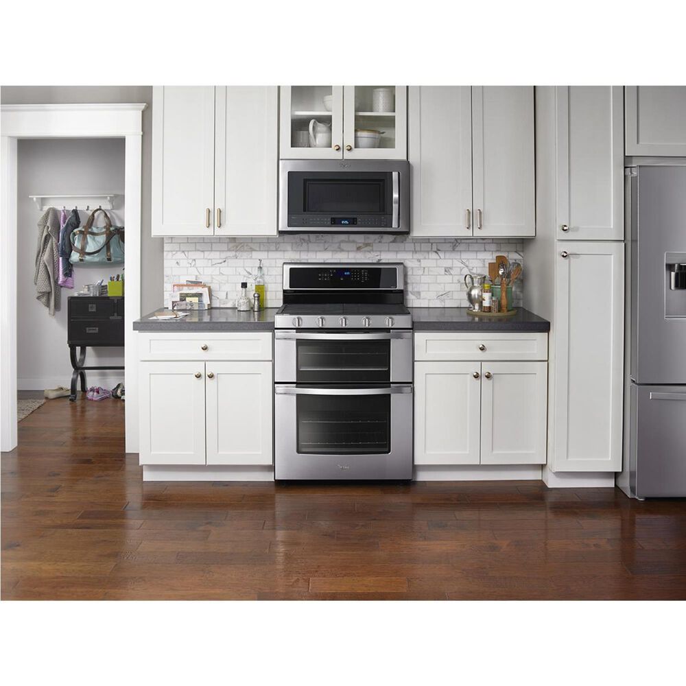 Whirlpool 6.0 Cu. Ft. Gas Double Oven Range with Center Oval Burner in  Stainless Steel