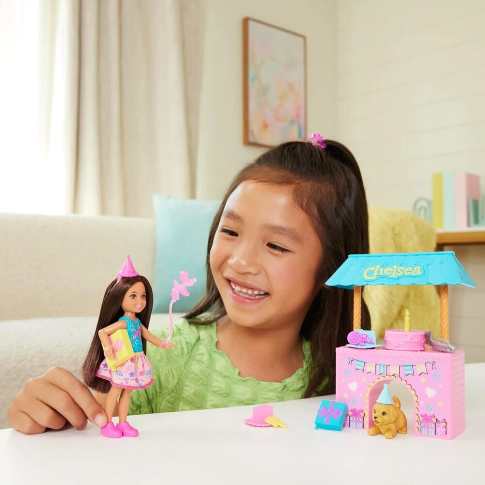 Barbie Club Chelsea Surprise Birthday Party Playset, , large