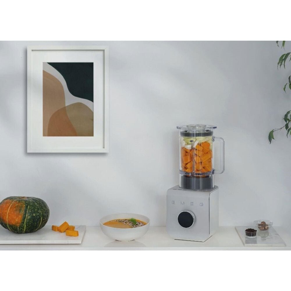 SMEG 9-Speed Professional Blender in Matte White, , large