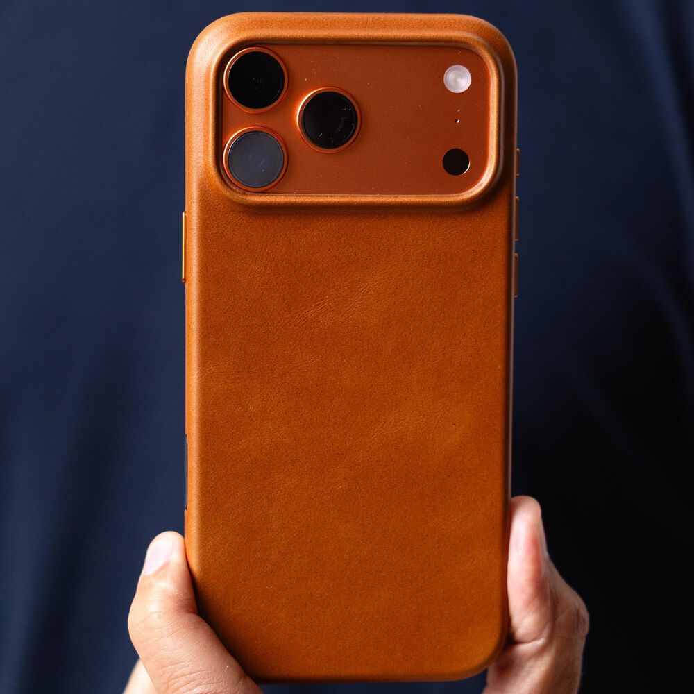 Bluebonnet Cases The Minimalist Full-Grain Leather iPhone 17 Pro MagSafe Case - Saddle Tan, , large