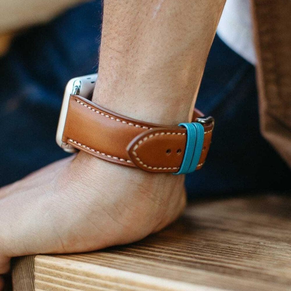 Bluebonnet Cases Band Leather for Apple Watch in Saddle Tan, , large
